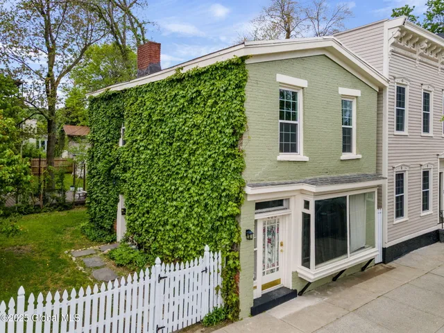 $2,400,000 | 462-470 2nd Avenue, Troy, NY 12182