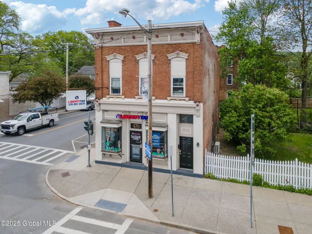$2,400,000 | 462-470 2nd Avenue, Troy, NY 12182