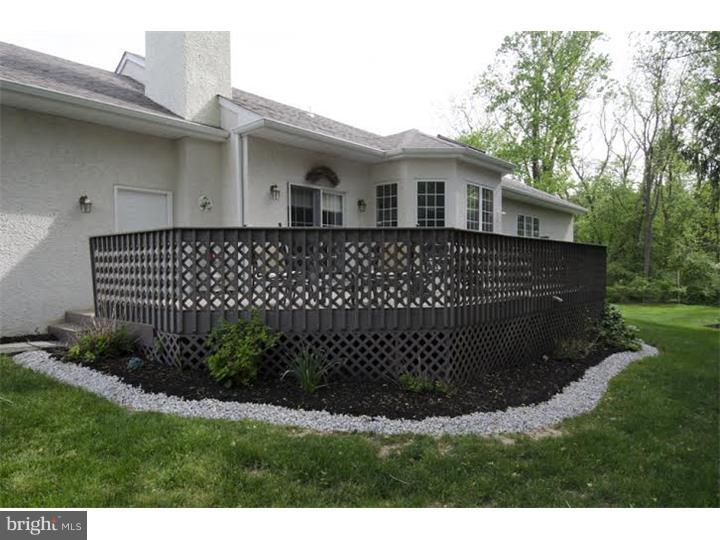 800 Croton Road Wayne, PA 19087 - Photo 9 of 19 Deck