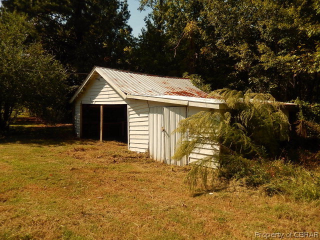 676 North River Road Bohannon, VA 23021 - Photo 24 of 30