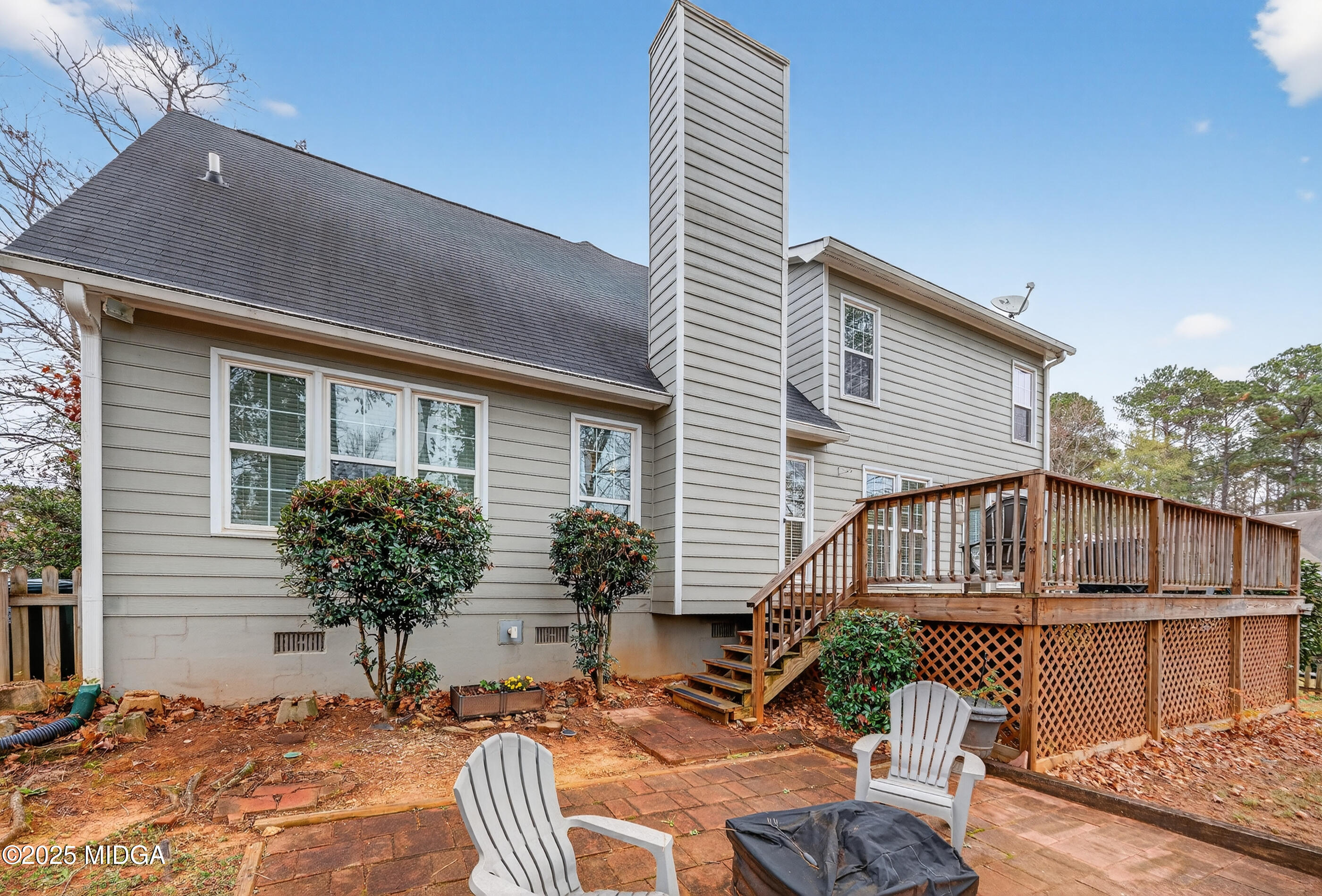 199 Springfield Boulevard Macon, GA 31210 - Photo 41 of 44 a view of backyard with outdoor seating and plants