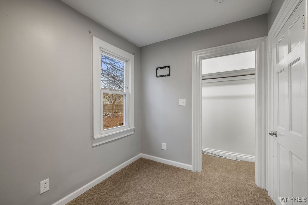 637 West Avenue Buffalo, NY 14213 - Photo 47 of 50 Cottage