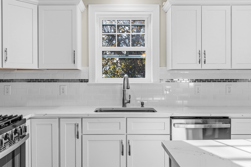 1001 Bay Street Fall River, MA 02724 - Photo 7 of 38 Gallery Image 7