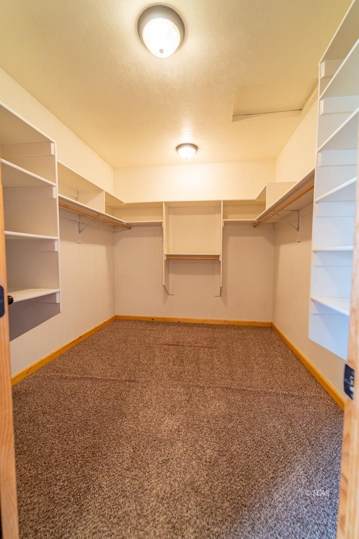 1056 Tobiano Road Spring Creek, NV 89815 - Photo 27 of 49 Gallery Image 27