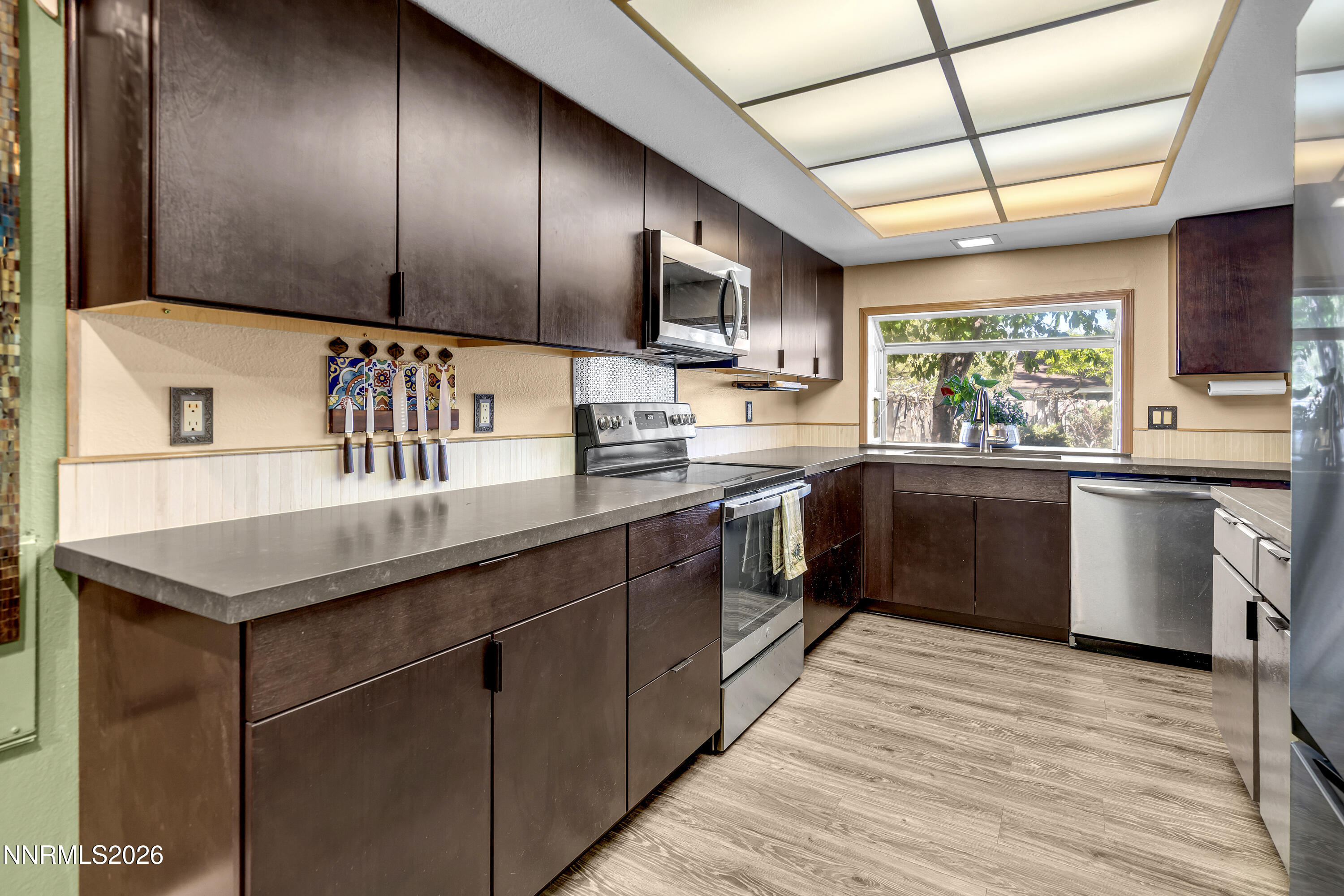 3532 Caballo Alto Court Reno, NV 89502 - Photo 9 of 34 Caballo3532-013