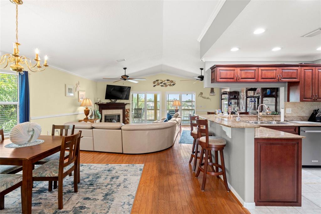 6170 Seaside Drive New Port Richey, FL 34652 - Photo 10 of 89