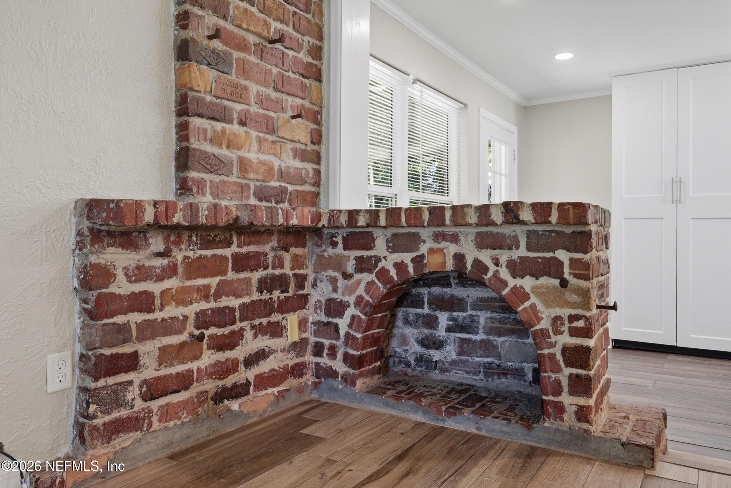 1873 Stanford Road North Jacksonville, FL 32207 - Photo 12 of 37 a bathroom with a large mirror and tiles
