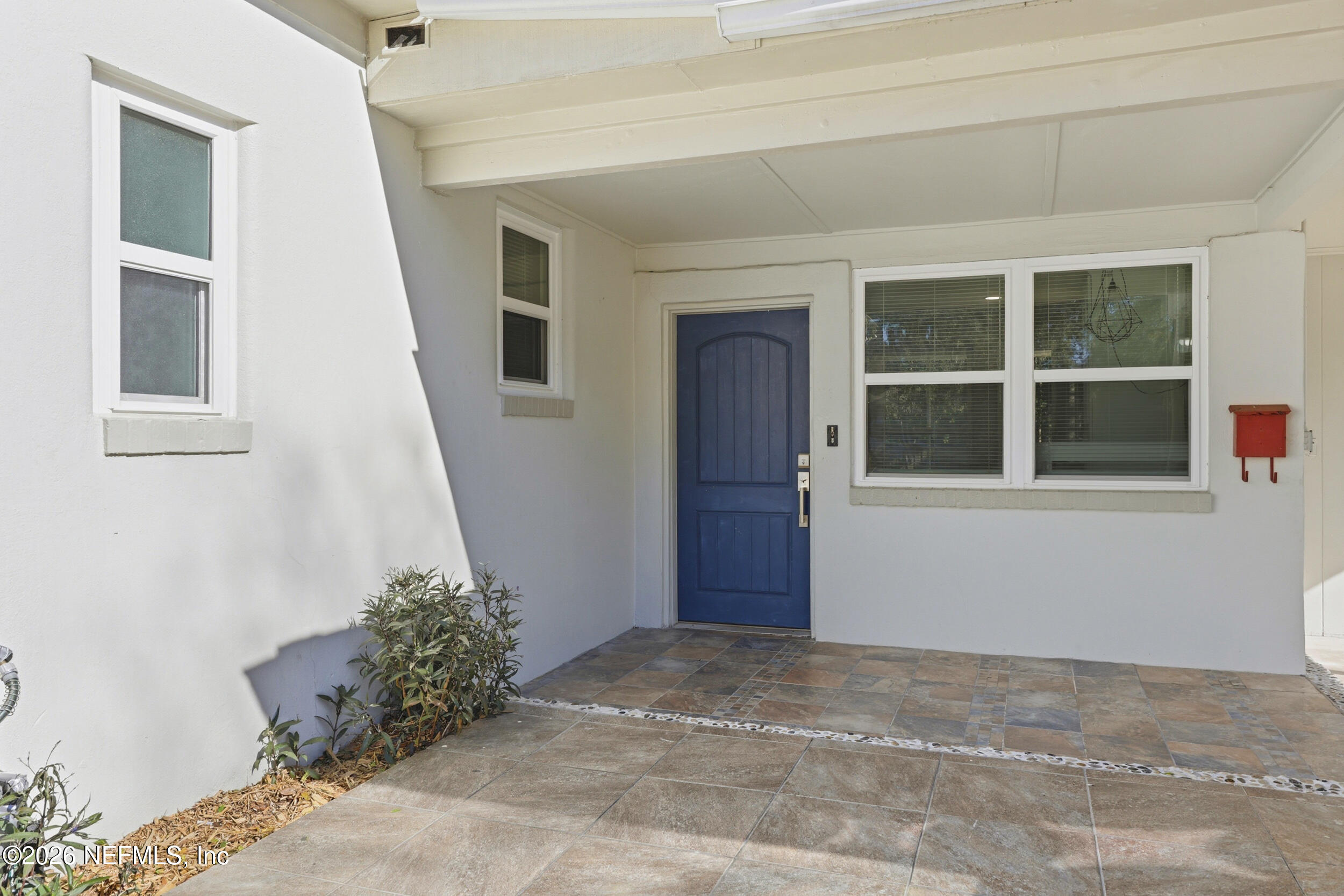 1873 Stanford Road North Jacksonville, FL 32207 - Photo 4 of 37 a view of entrance door of the house