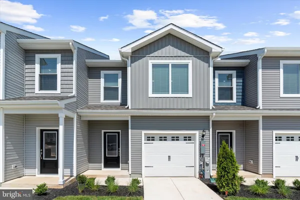 $375,900 | 8145 Bartholomew Court, Baltimore, MD 21206