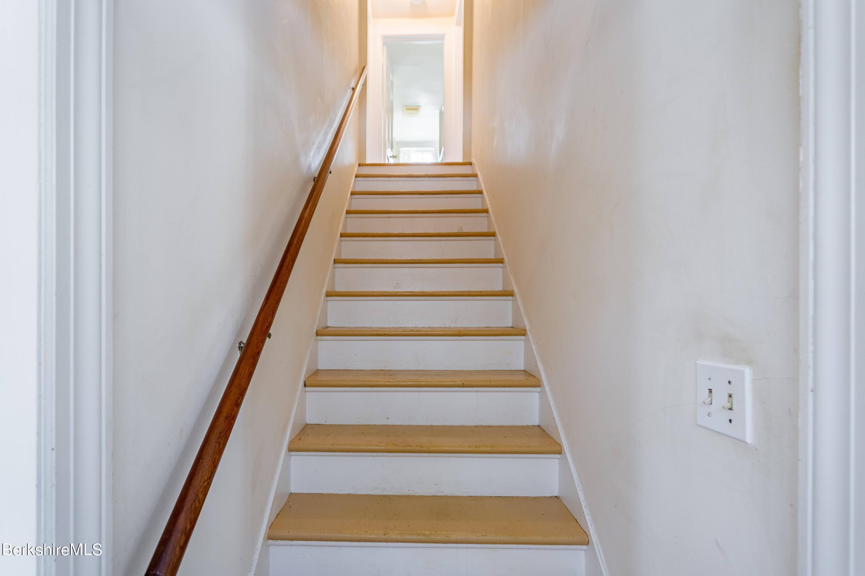151 Hillsdale Road Egremont, MA 01230 - Photo 13 of 23