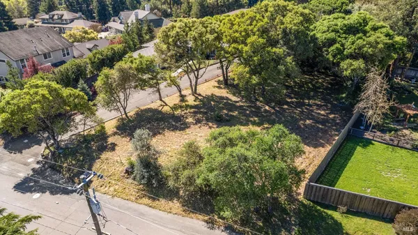 $300,000 | 0 Grove Street, Penngrove, CA 94951