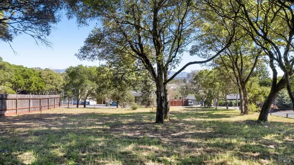 $300,000 | 0 Grove Street, Penngrove, CA 94951