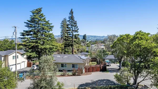 $300,000 | 0 Grove Street, Penngrove, CA 94951