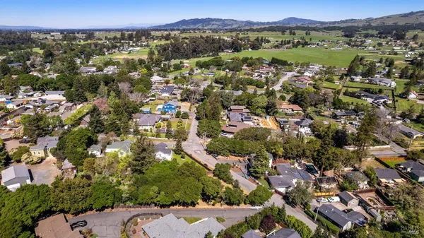 $300,000 | 0 Grove Street, Penngrove, CA 94951