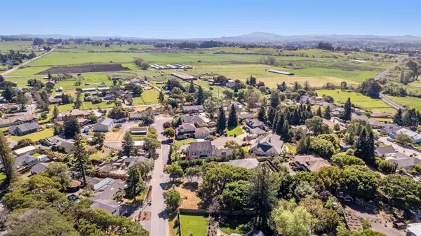 $300,000 | 0 Grove Street, Penngrove, CA 94951