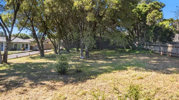 $300,000 | 0 Grove Street, Penngrove, CA 94951