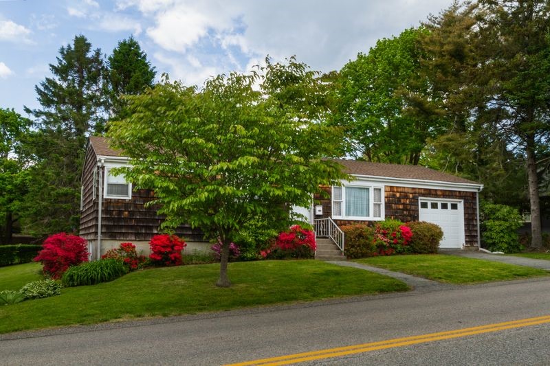 166 Ruggles Avenue Newport, RI 02840 - Photo 1 of 1