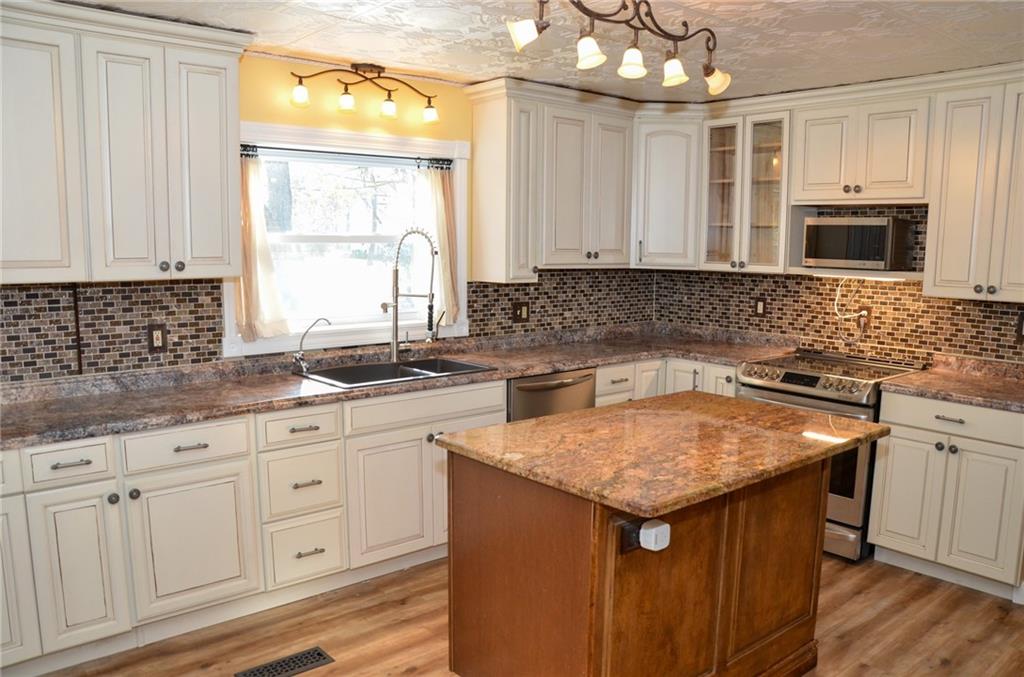 121 Shenango Road New Castle, PA 16105 - Photo 12 of 25 Gallery Image 12