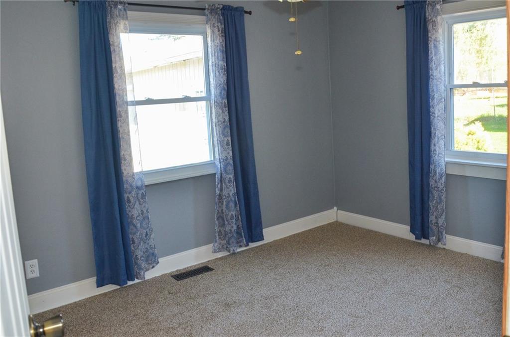 121 Shenango Road New Castle, PA 16105 - Photo 20 of 25 Gallery Image 20