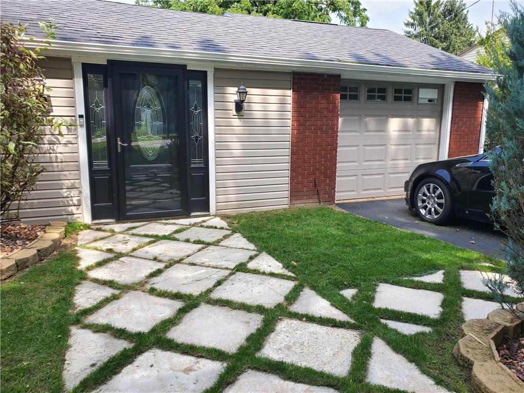 121 Shenango Road New Castle, PA 16105 - Photo 3 of 25 Gallery Image 3