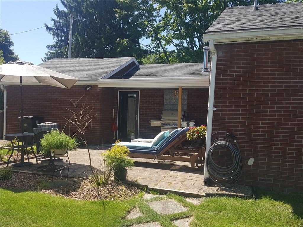 121 Shenango Road New Castle, PA 16105 - Photo 5 of 25 Gallery Image 5