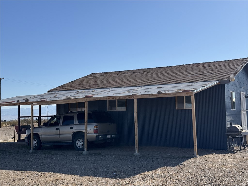 1320 Jacks Ranch Road Ridgecrest, CA 93555 - Photo 5 of 22 car port