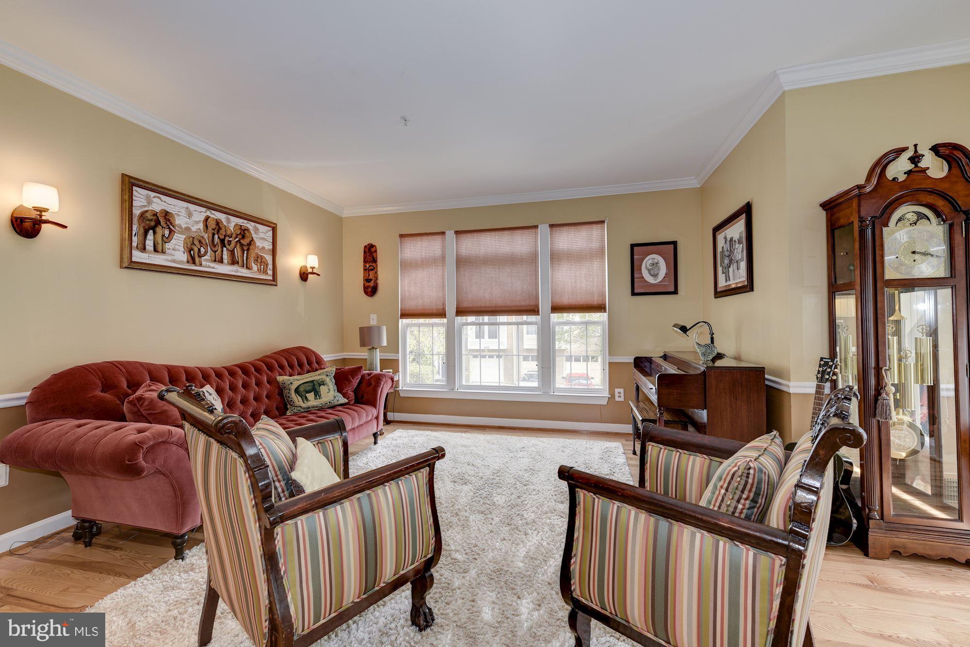 2125 Chippewa Place Silver Spring, MD 20906 - Photo 13 of 31 Living Room