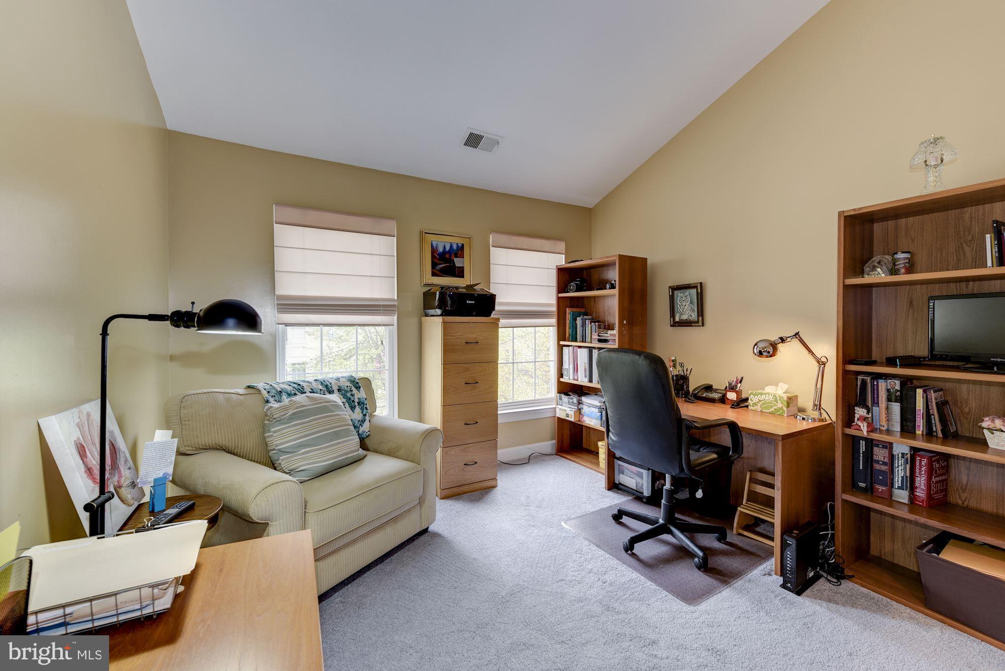 2125 Chippewa Place Silver Spring, MD 20906 - Photo 21 of 31 Bedroom #3