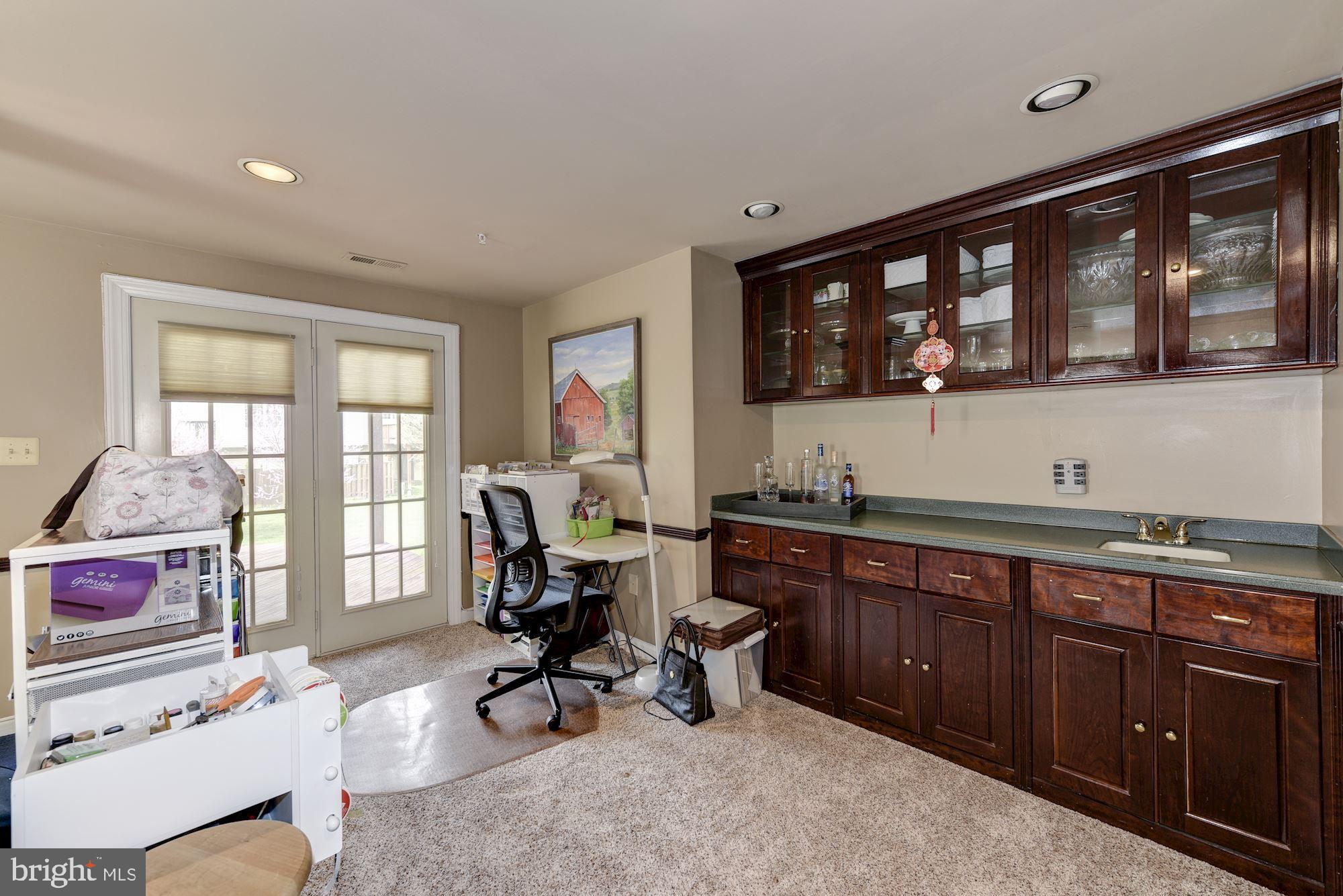 2125 Chippewa Place Silver Spring, MD 20906 - Photo 23 of 31 Family Room Wet Bar