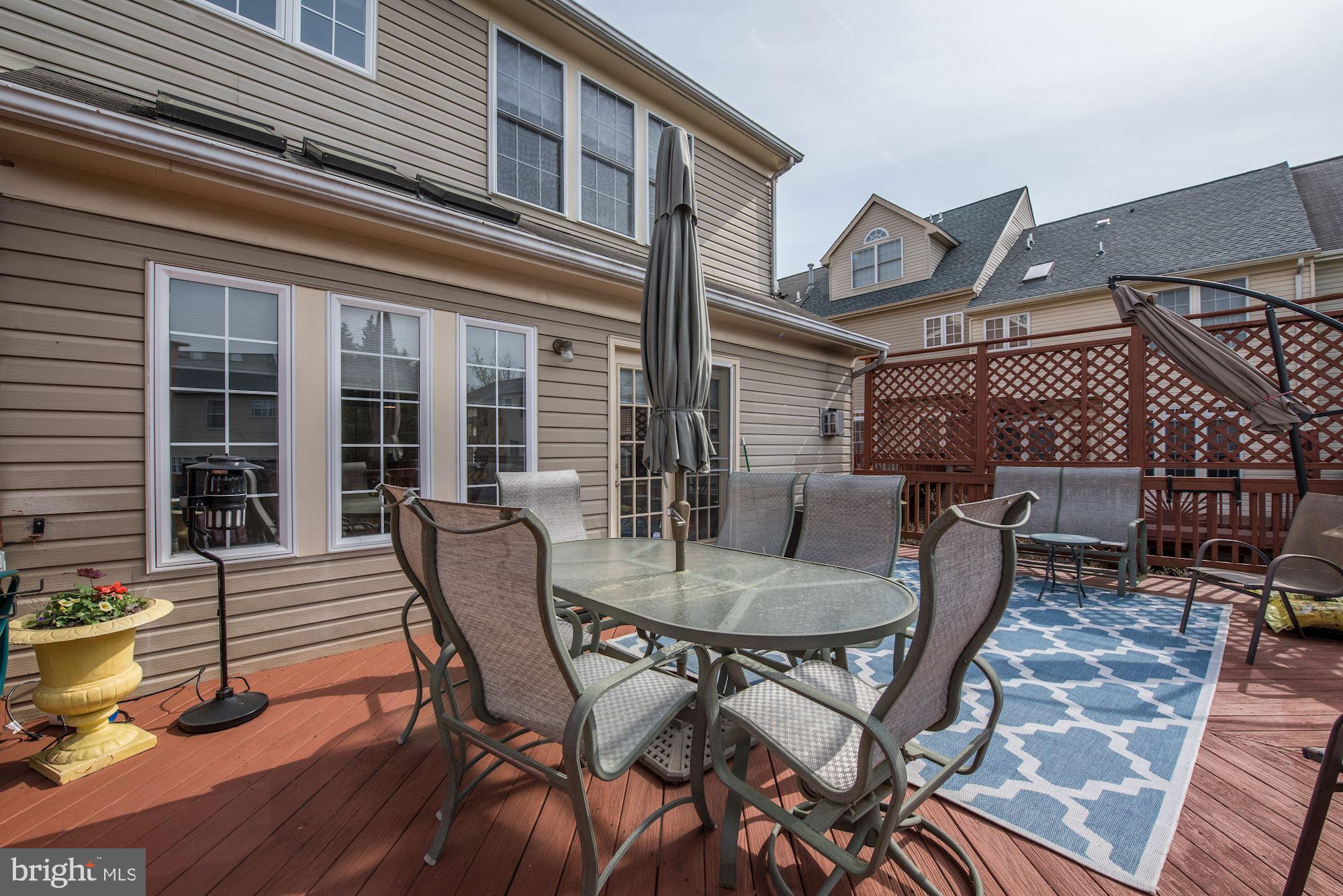 2125 Chippewa Place Silver Spring, MD 20906 - Photo 25 of 31 Rear Deck
