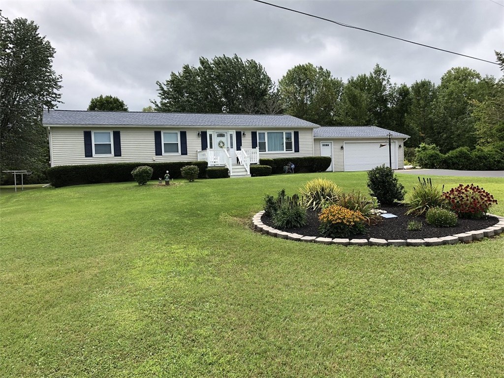 11174 Palmer Road Ridgeway, NY 14103 - Photo 1 of 1 FRONT