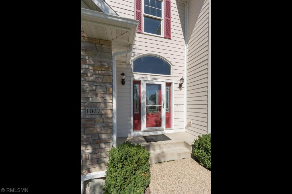1027 Wicklow Lane Southwest Rochester, MN 55902 - Photo 2 of 51