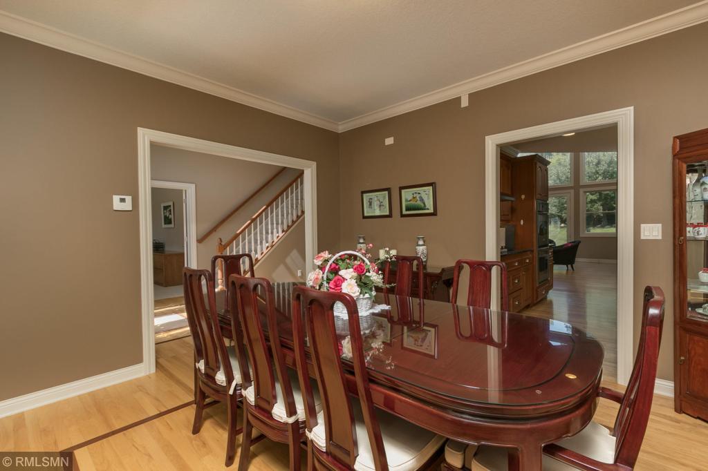 1027 Wicklow Lane Southwest Rochester, MN 55902 - Photo 16 of 51