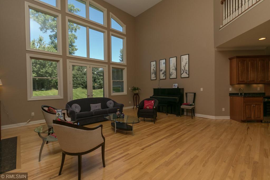1027 Wicklow Lane Southwest Rochester, MN 55902 - Photo 6 of 51