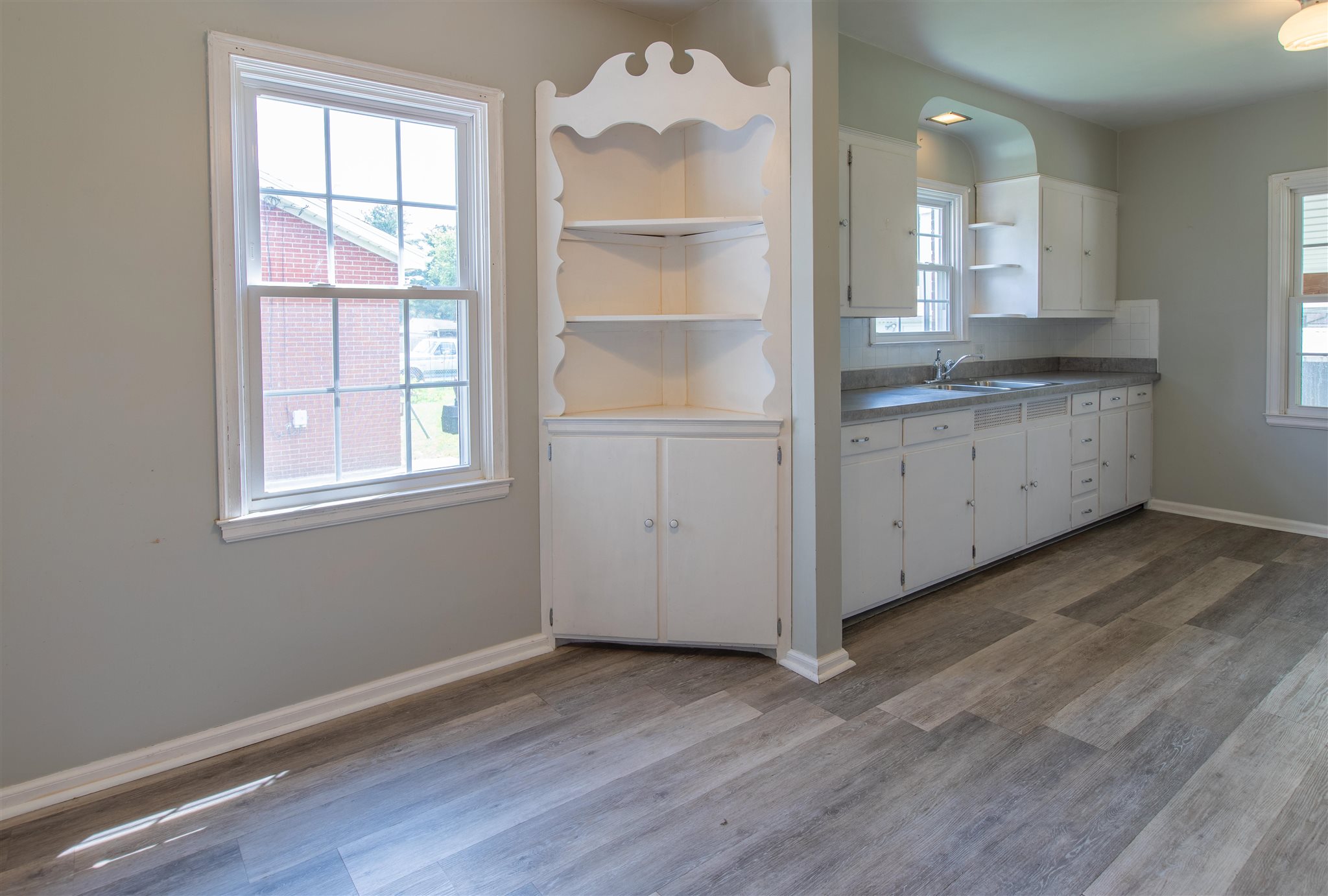 2115 Vogel Road Evansville, IN 47711 - Photo 12 of 35 Gallery Image 12