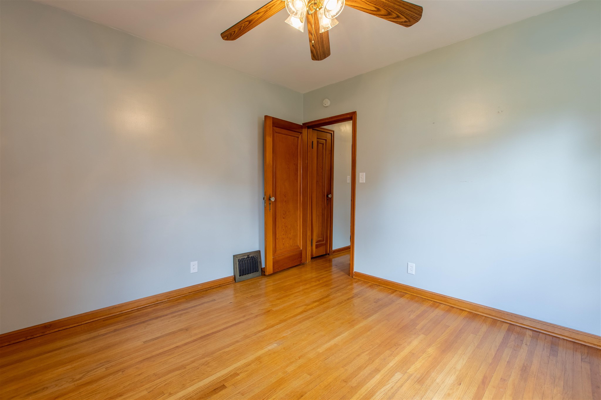 2115 Vogel Road Evansville, IN 47711 - Photo 20 of 35 Gallery Image 20