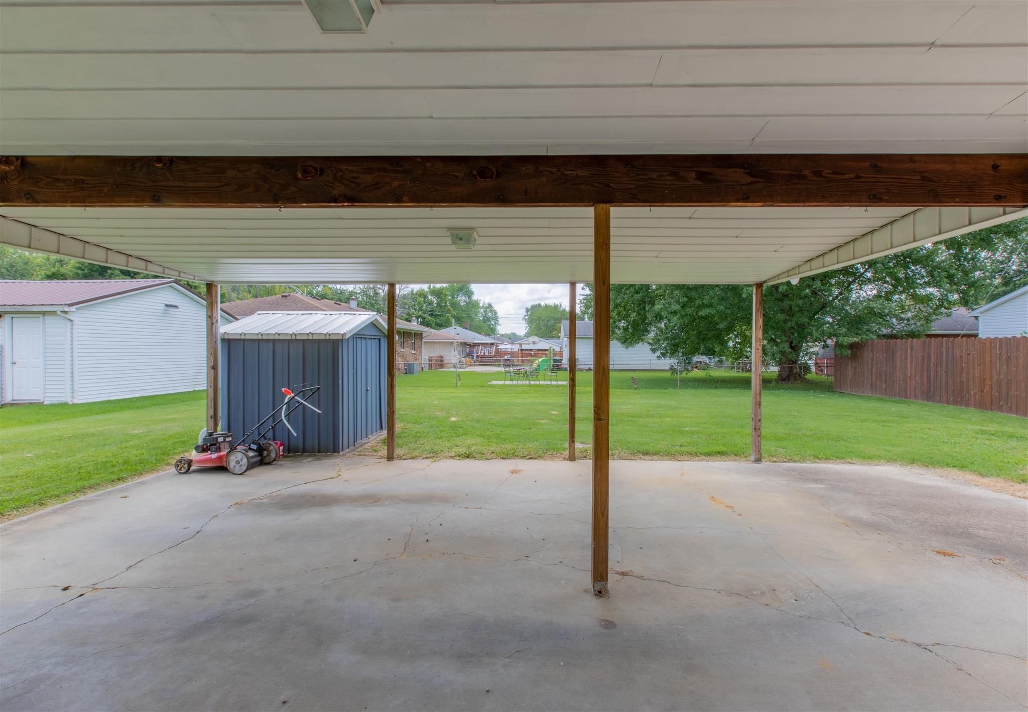 2115 Vogel Road Evansville, IN 47711 - Photo 33 of 35 Gallery Image 33
