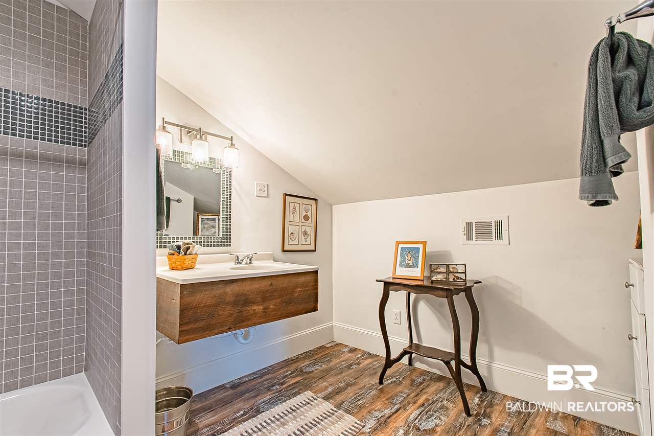 208 Tuttle Avenue Mobile, AL 36604 - Photo 38 of 50