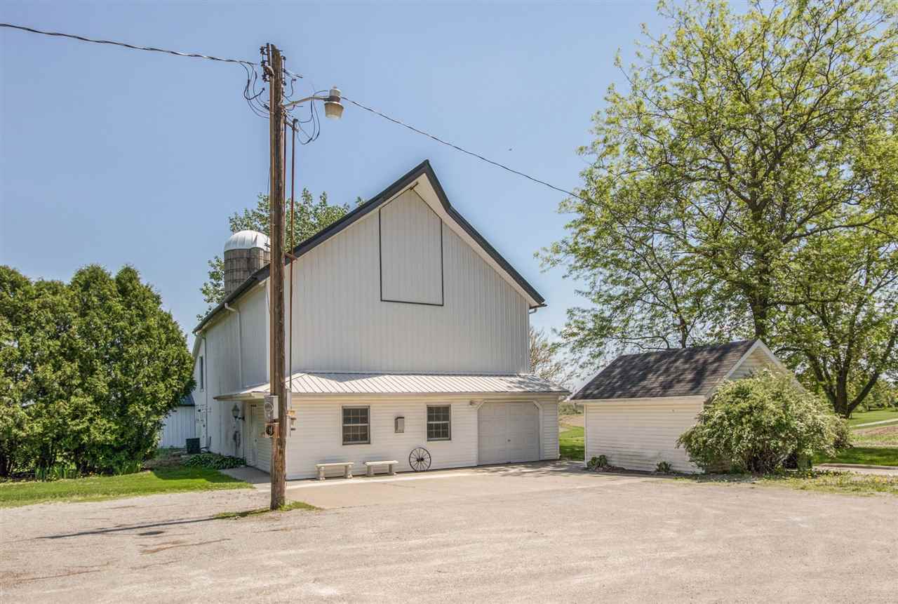 3235 Rohret Road Iowa City, IA 52246 - Photo 1 of 26 Gallery Image 1