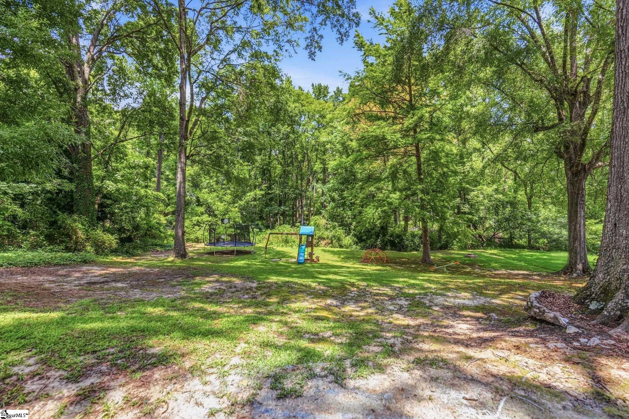 803 Calvert Avenue Clinton, SC 29325 - Photo 28 of 36