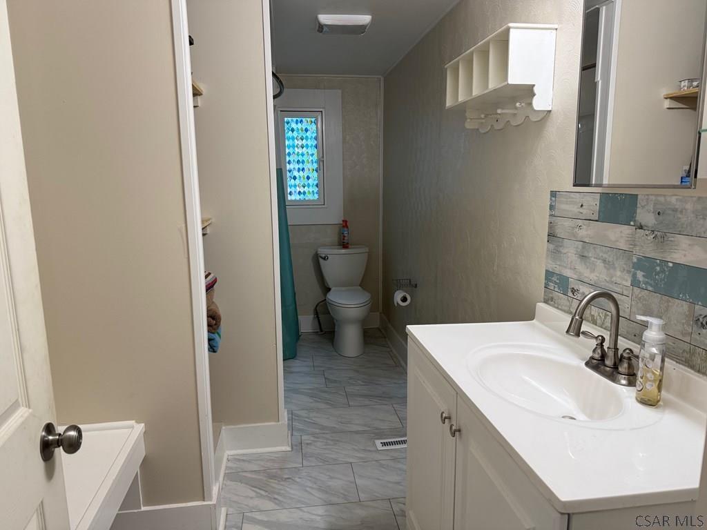 203 Pine Bluff Road Sidman, PA 15955 - Photo 9 of 33 Gallery Image 9