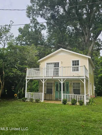 $1,000 | 859 Mill Street, Lucedale, MS 39452