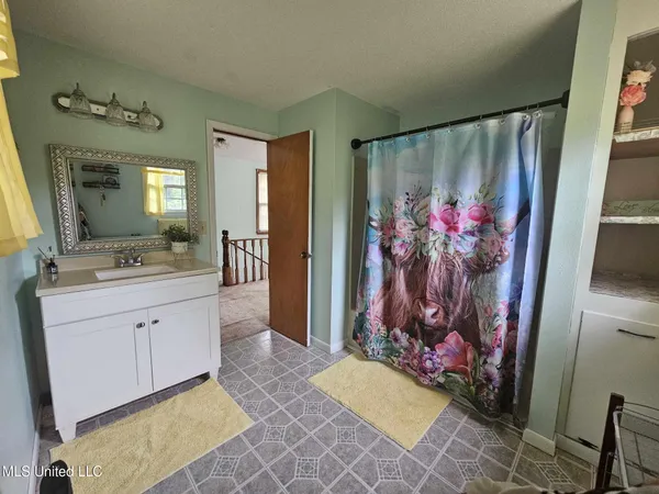 $1,000 | 859 Mill Street, Lucedale, MS 39452