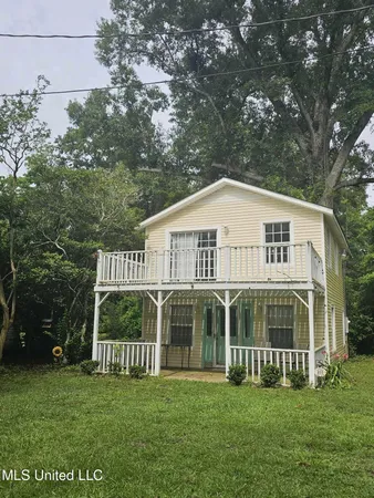 $1,000 | 859 Mill Street, Lucedale, MS 39452