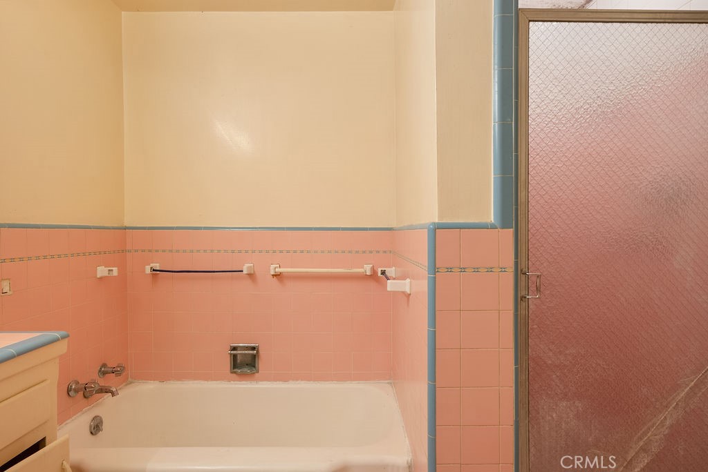 5227 Hammill Road El Monte, CA 91732 - Photo 21 of 51 Bathroom 2