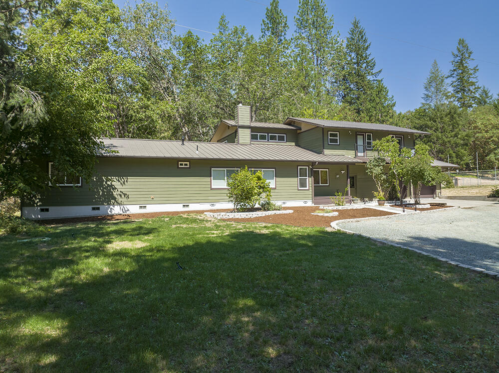 516 Stewart Road Grants Pass, OR 97526 - Photo 33 of 72 33
