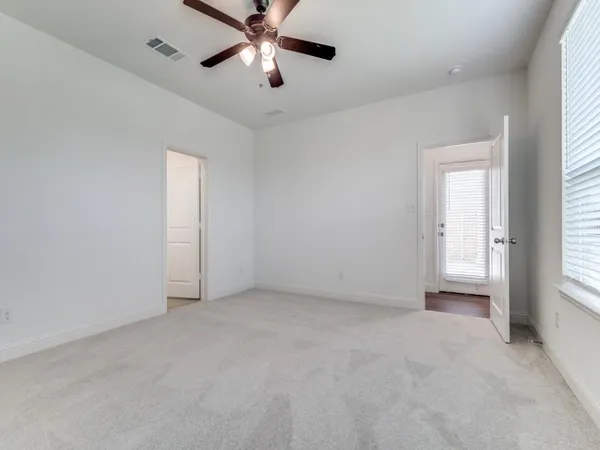 $2,500 | 2704 Donella Drive, Denton, TX 76207
