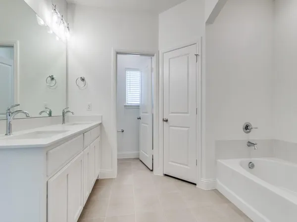 $2,500 | 2704 Donella Drive, Denton, TX 76207