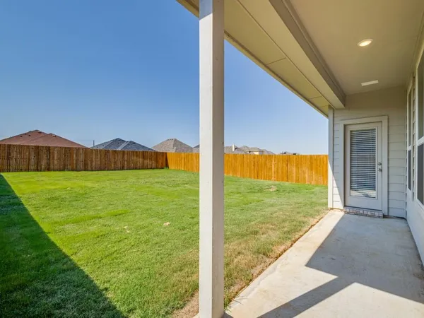 $2,500 | 2704 Donella Drive, Denton, TX 76207