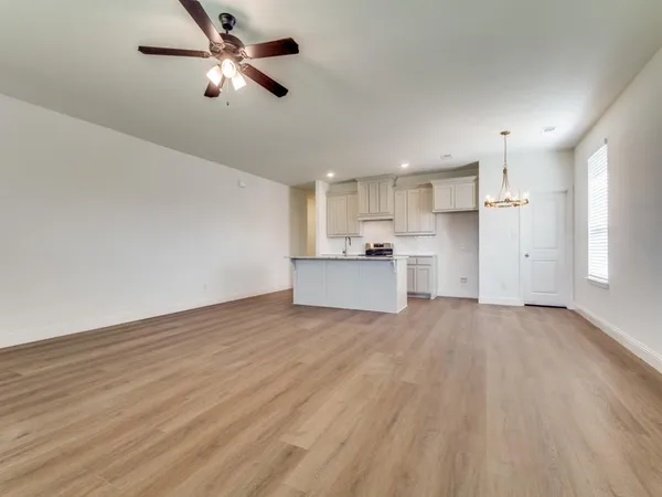$2,500 | 2704 Donella Drive, Denton, TX 76207